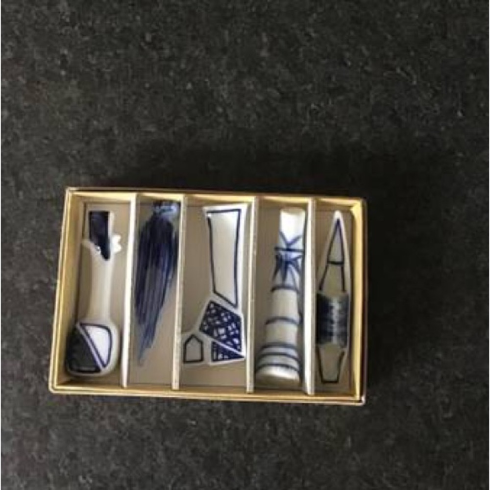 VintageBlue and White chopstick rests